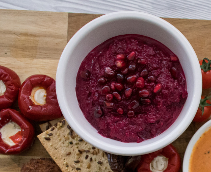 beetroot and yogurt dip