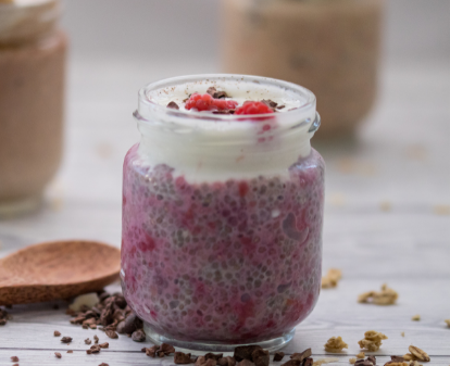 chia pudding breakfast pot